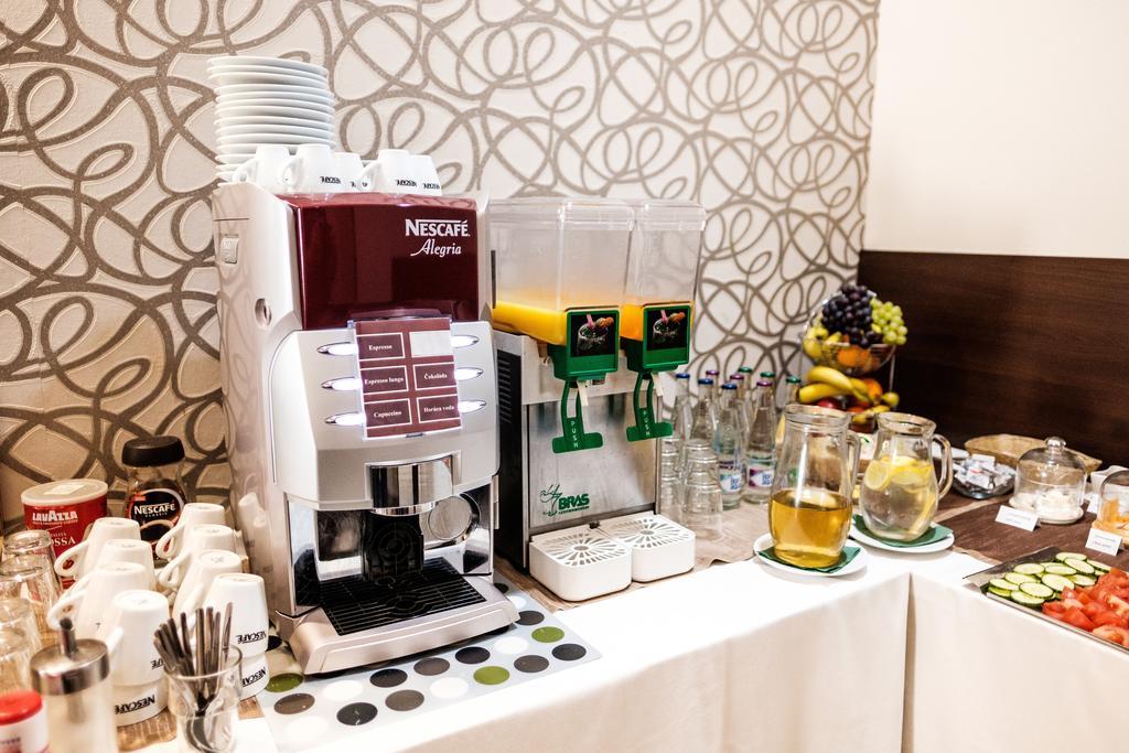 Hotel Deluxe With Free Wellness And Fitness Centrum Nitra Ngoại thất bức ảnh